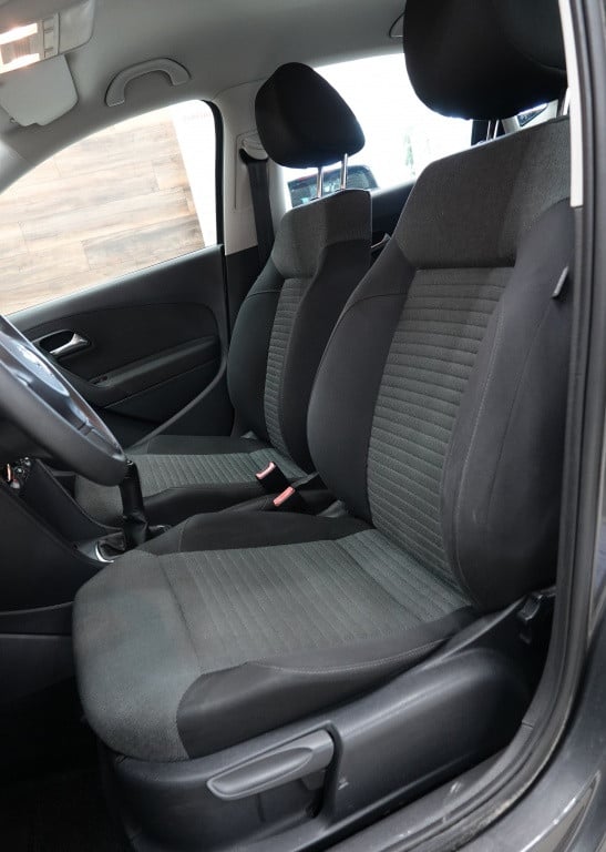 Volkswagen Polo 1.4 tsi | airco | 17' | bluetooth |