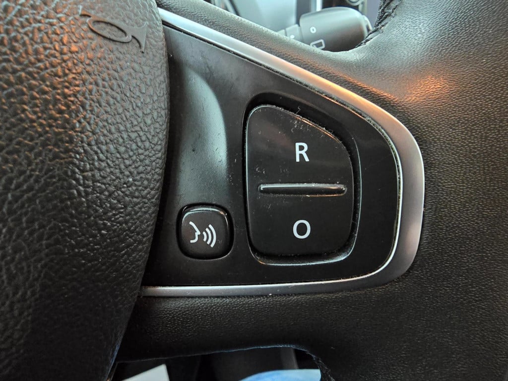 Renault Clio estate occasion 0.9 tce limited met trekhaak | zuinig! | tweed