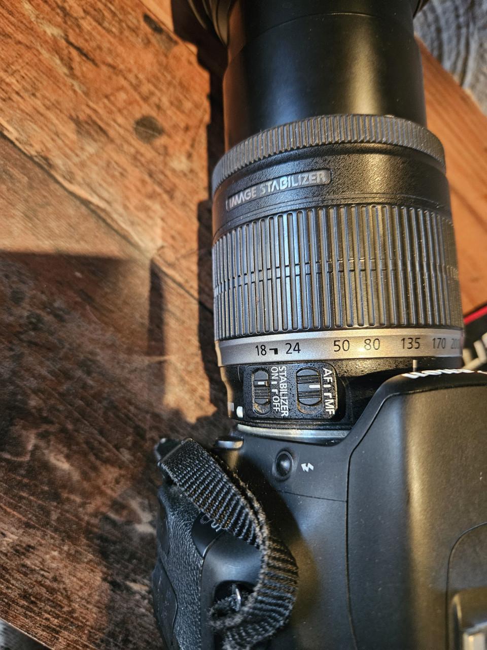 Canon EOS 600D spiegelreflexcamera met 18-200 mm lens