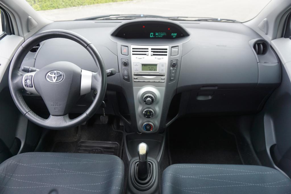 Toyota Yaris 1.3 vvti sol airco / elektr. ramen / nap