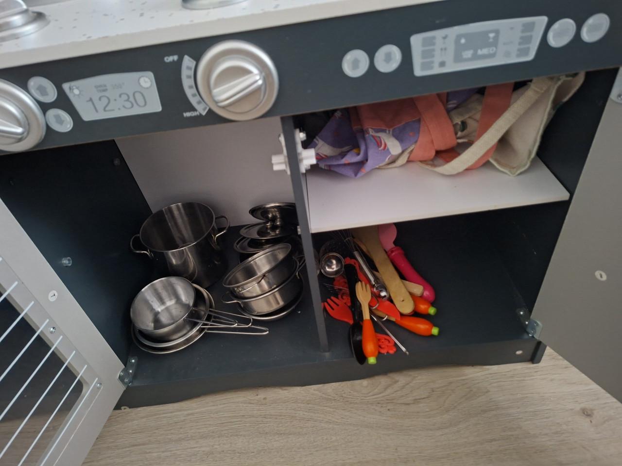 Kinder speel keukentje