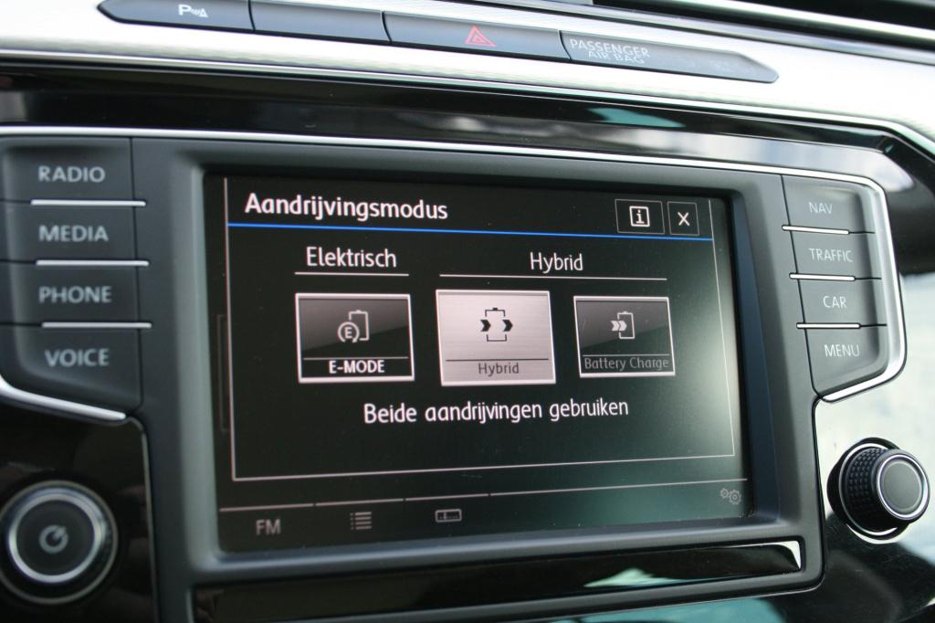 Volkswagen Passat variant 1.4 tsi gte connected series plus
