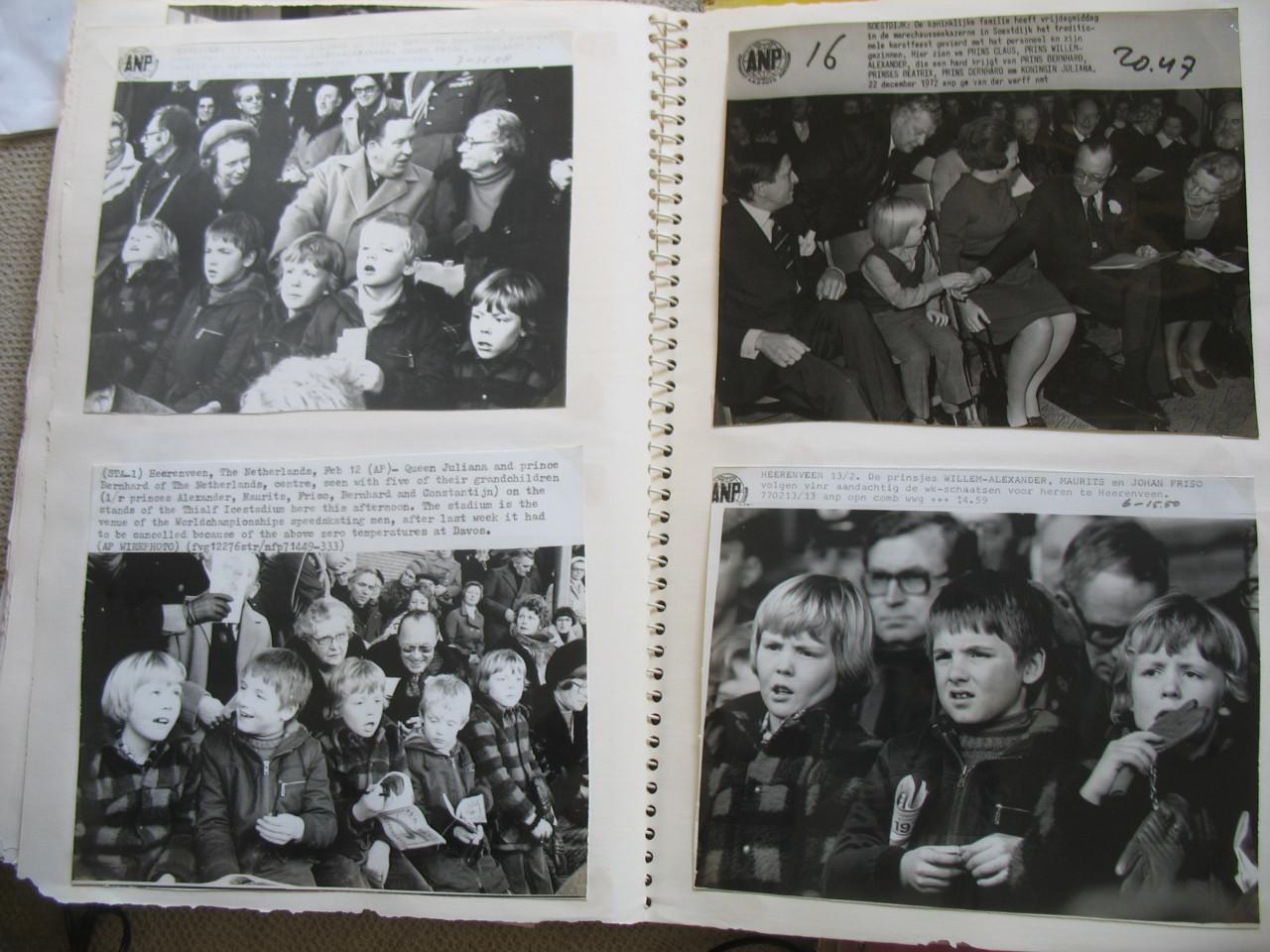 3 albums met (pers-) foto's Koninklijke familie jaren '70