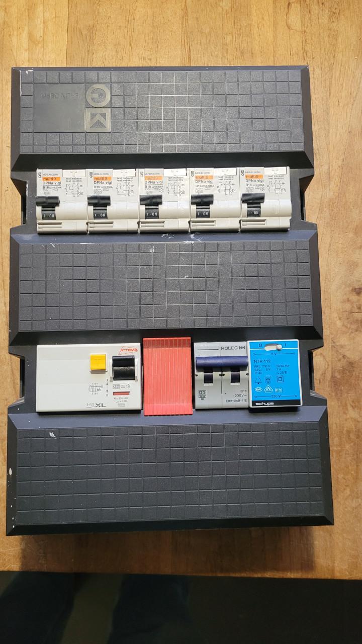 Attema Groepenkast 220x330mm