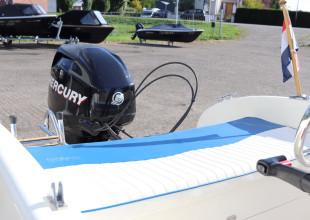 Aquamar Vulcanissimo + Mercury F40 + Trailer