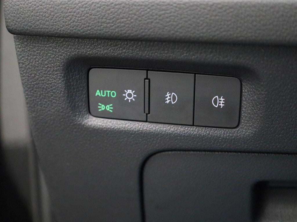 Skoda Octavia combi 1.0 e-tsi business edition plus | automaat | panoramada