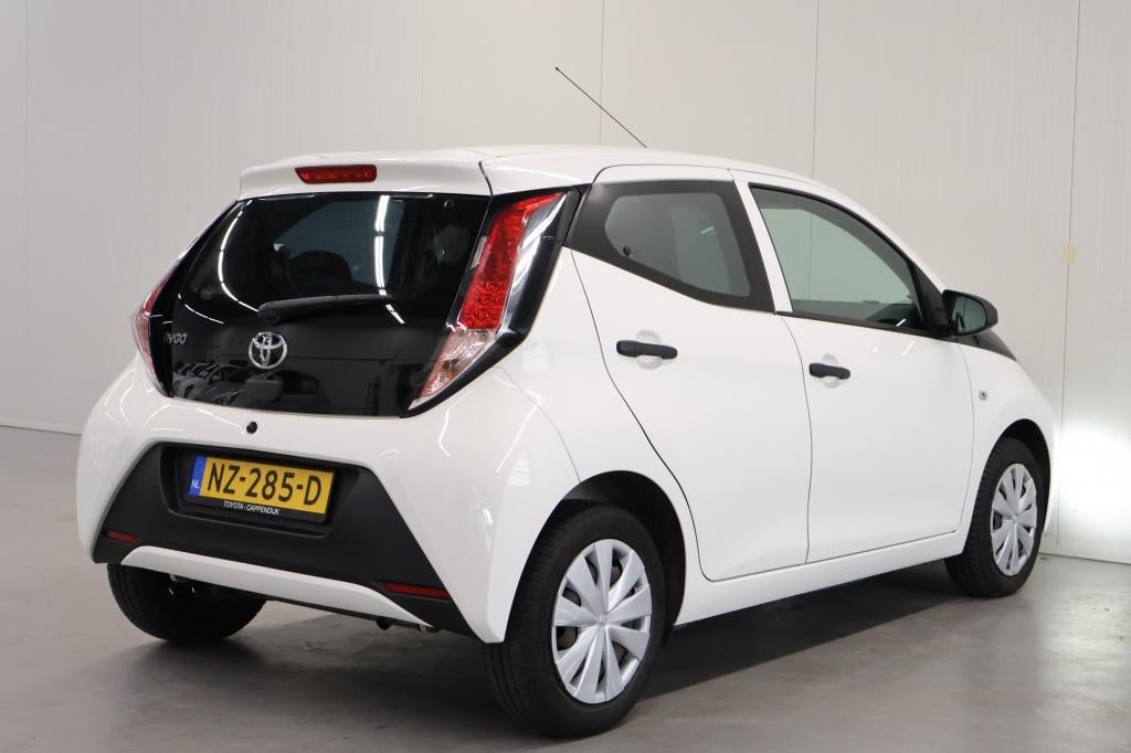 Toyota Aygo 1.0 vvt-i x-fun