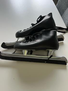 Schaatsen Noren leer 38/39 NIEUW