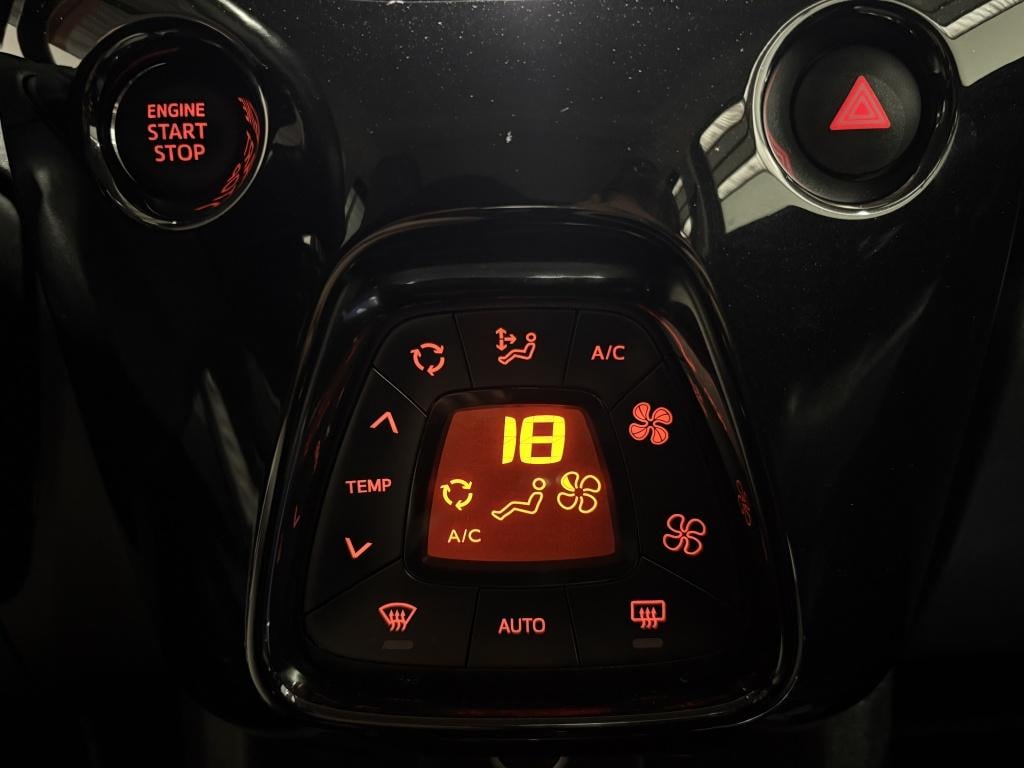 Toyota Aygo 1.0 vvt-i x-clusiv | clima | camera |