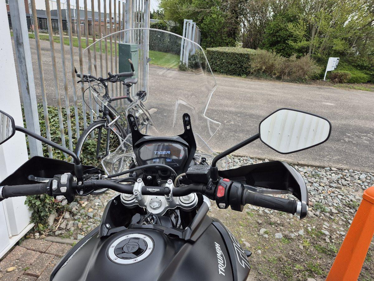 Triumph Tiger 800 XRX uit 2018, mooie Allroad