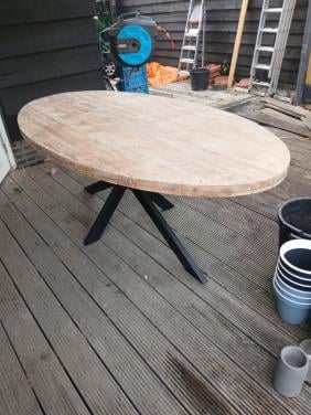 Eettafel ovaal