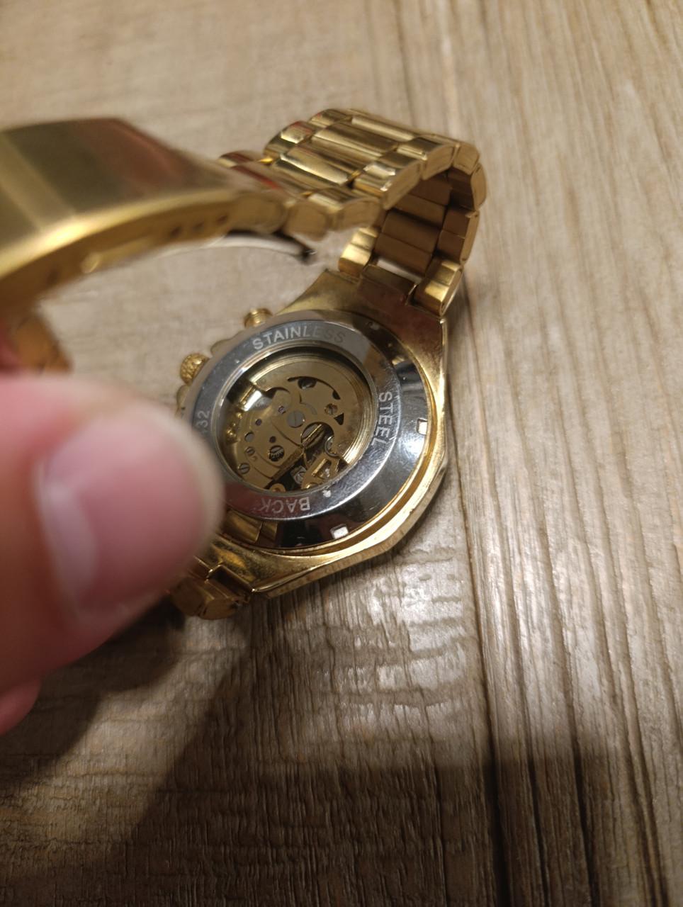 Horloge automatisch