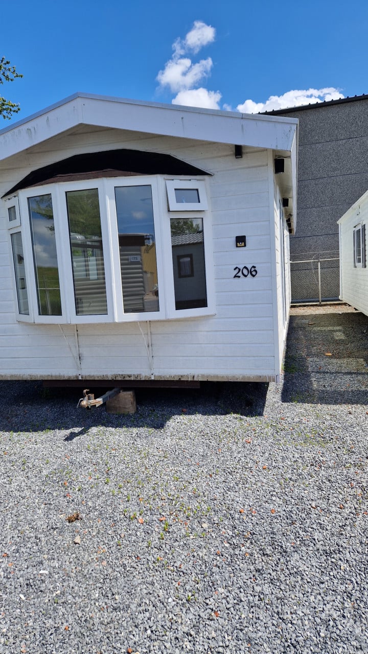 Stacaravan/ chalet eind juni begin juli beschikbaar