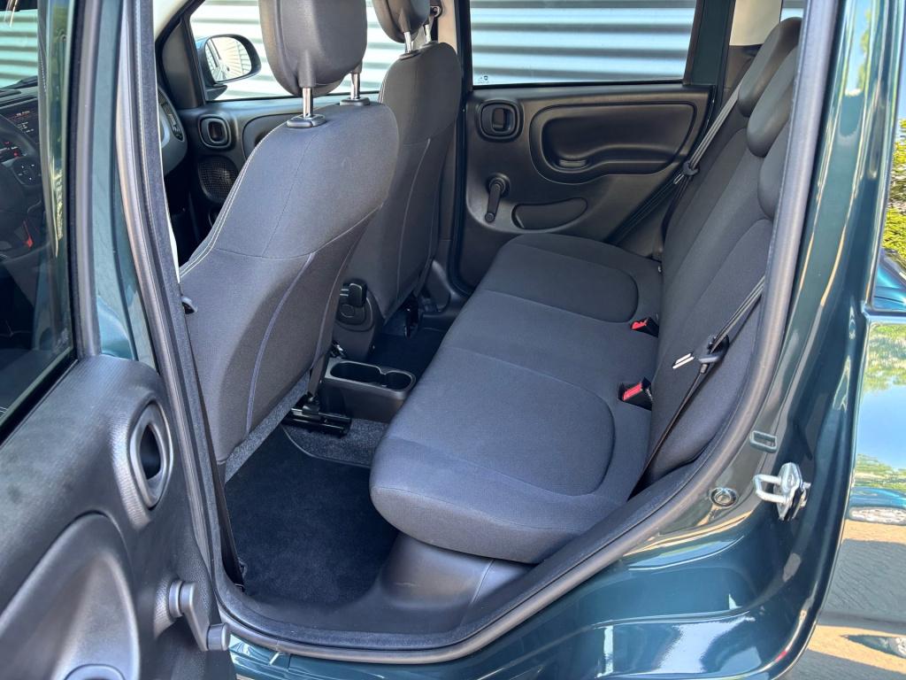 Fiat Panda 1.0 hybrid cross