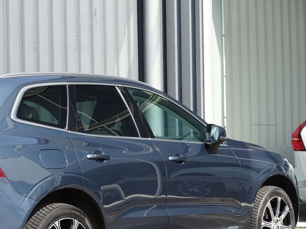 Volvo XC60 2.0 t8 twin engine awd inscription