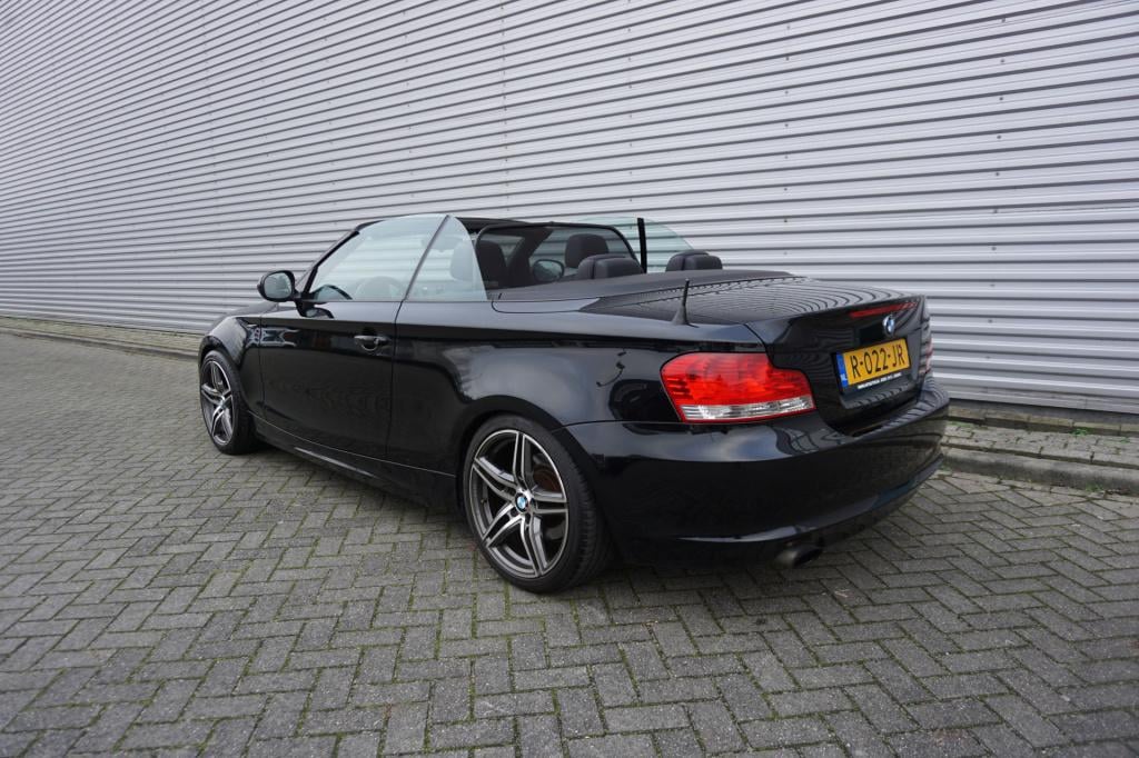BMW 1 Serie cabrio 118i high executive climate / cruise / leder / stoelverw