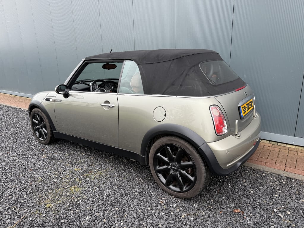 Mini Cooper Cabrio mini 1.6 115pk chili sidewalk