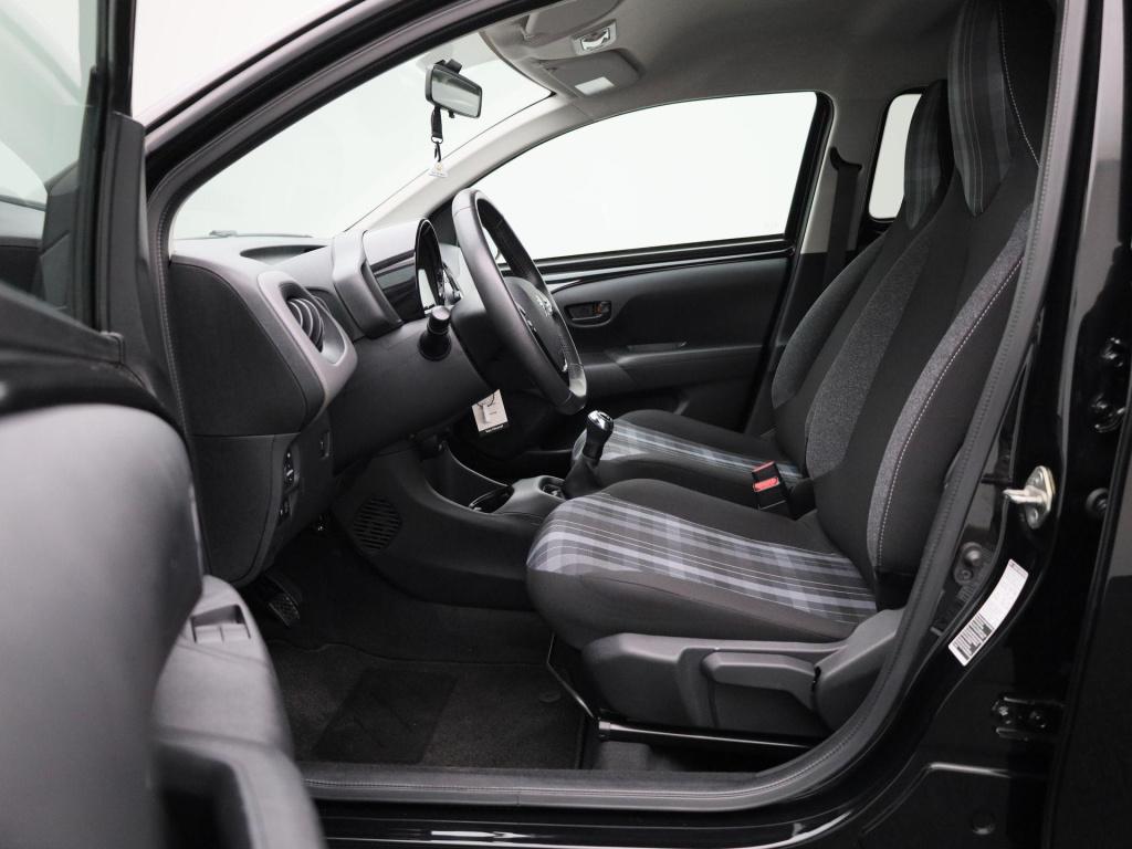 Peugeot 108 1.0 e-vti active | 5-deurs | airco | bluetooth | lage km stand