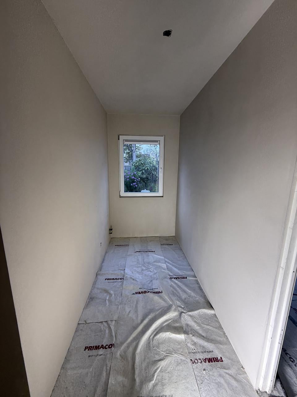 Stukadoorsbedrijf. Tel:0685004348