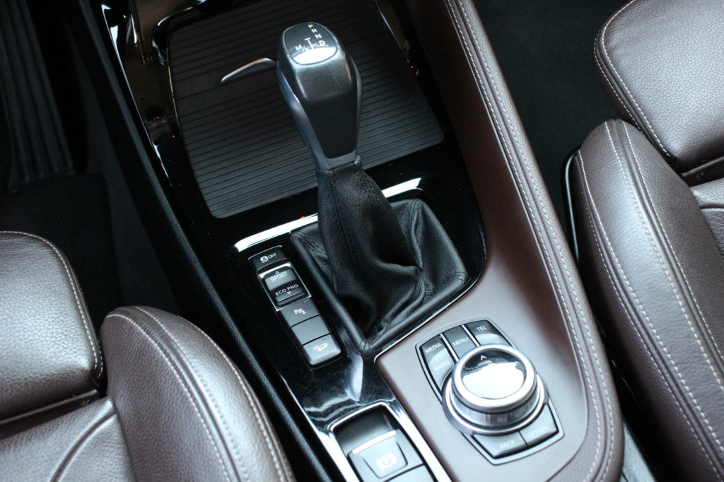 BMW X1 xdrive25i centennial high executive | leder | navi | cruise