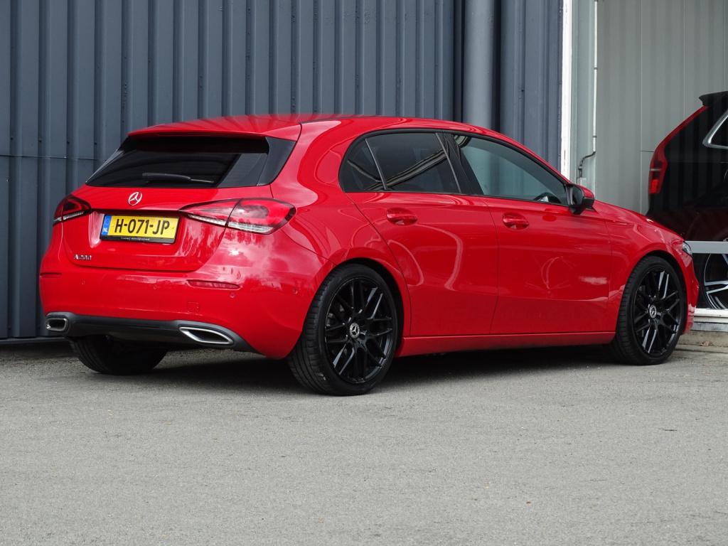 Mercedes-Benz A-Klasse 200 business solution plus upgrade | camera | led | 