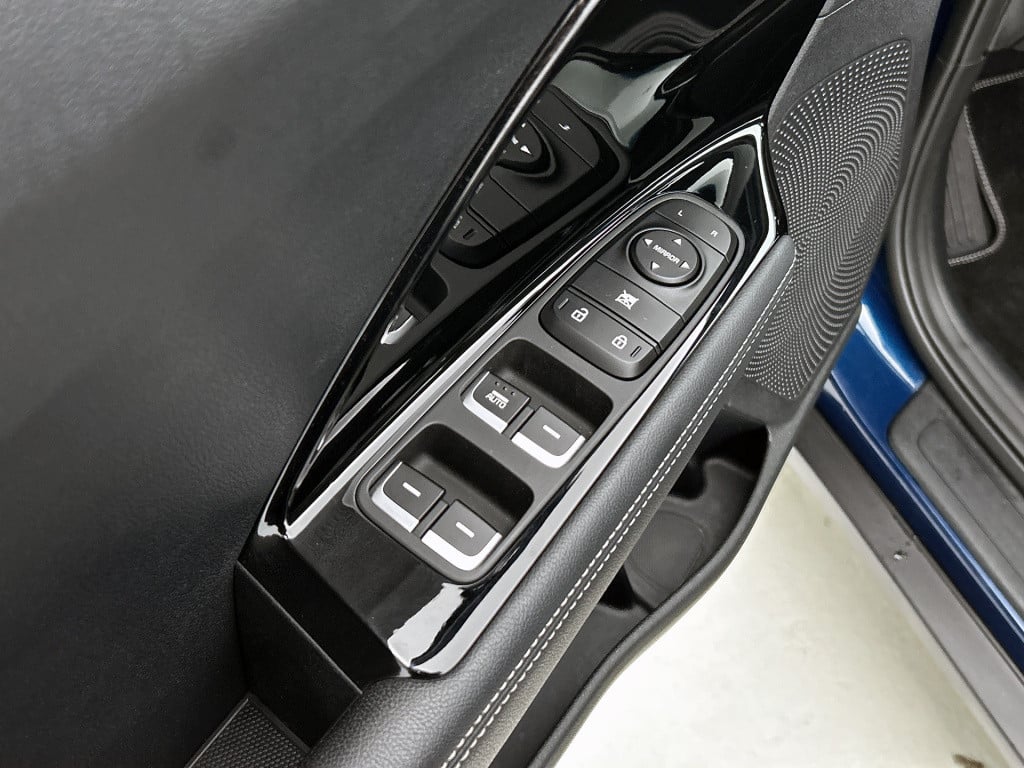 Kia Niro 1.6 gdi hybrid dynamicline stoel/stuurwielverwarming | navigatie |