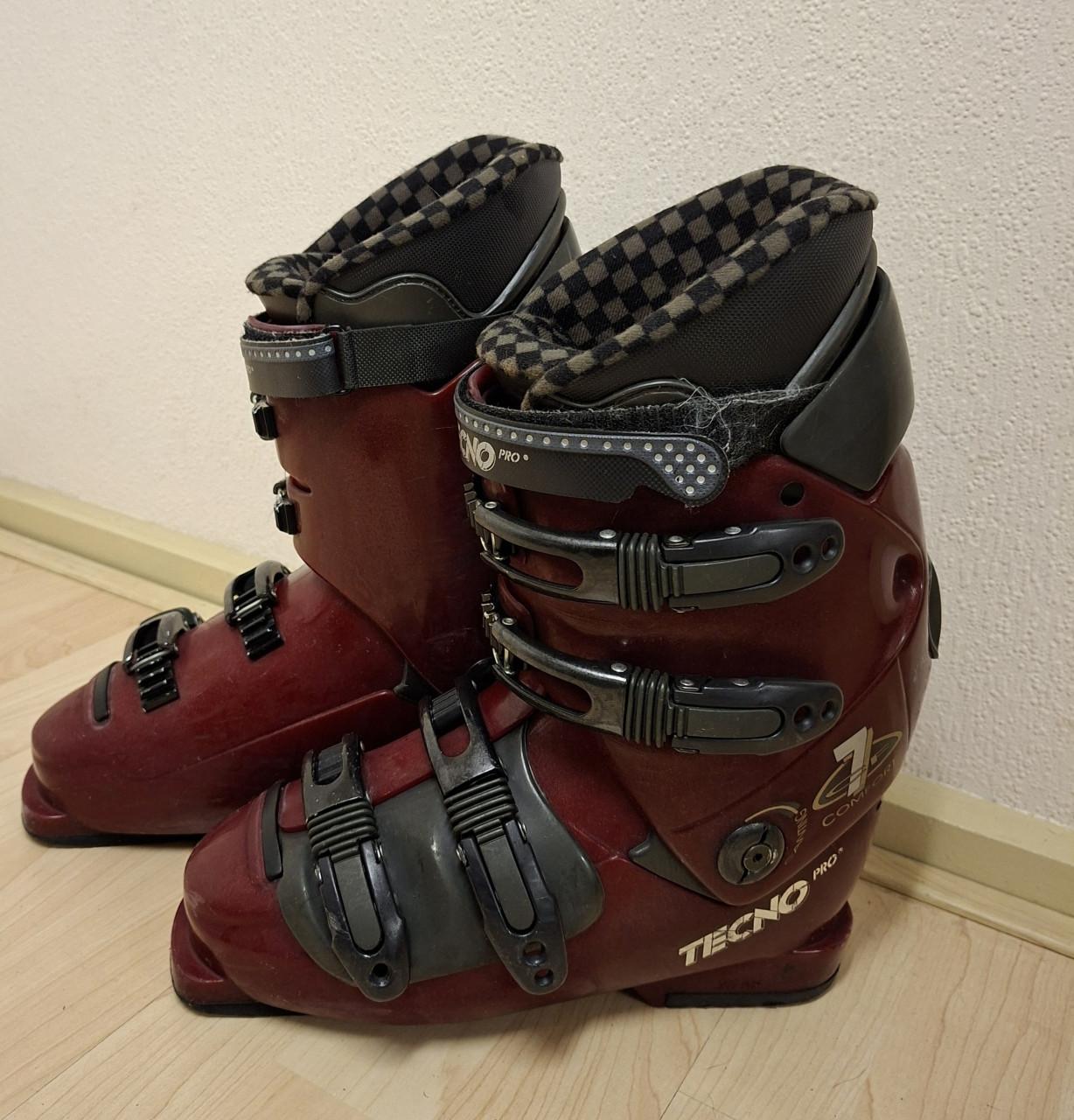 Skischoenen maat 39