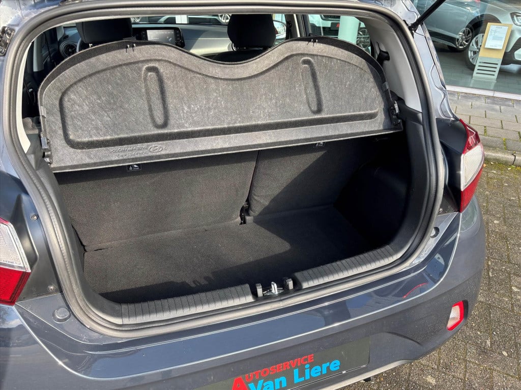 Hyundai I 10 1.0i comfort| apple carplay| dab| cruise control| rijklaar, in