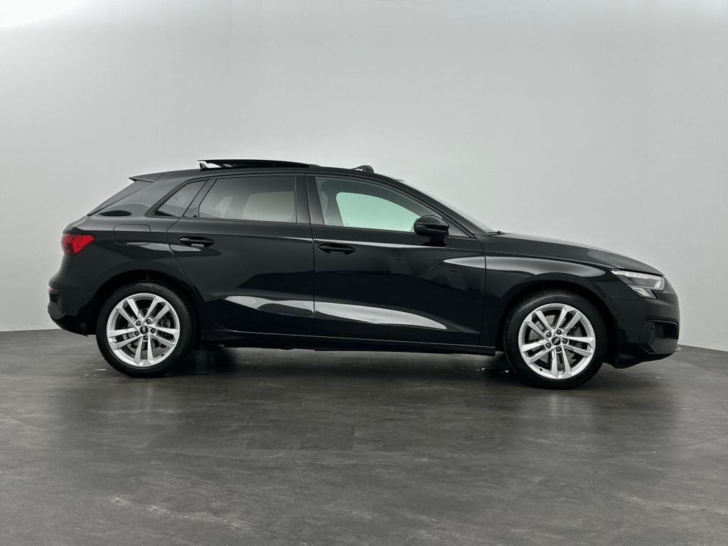 Audi A3 sportback 40 tfsi e advanced edition pano massage acc carplay s-lin