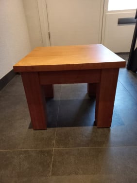 Bijzettafels kersenhout