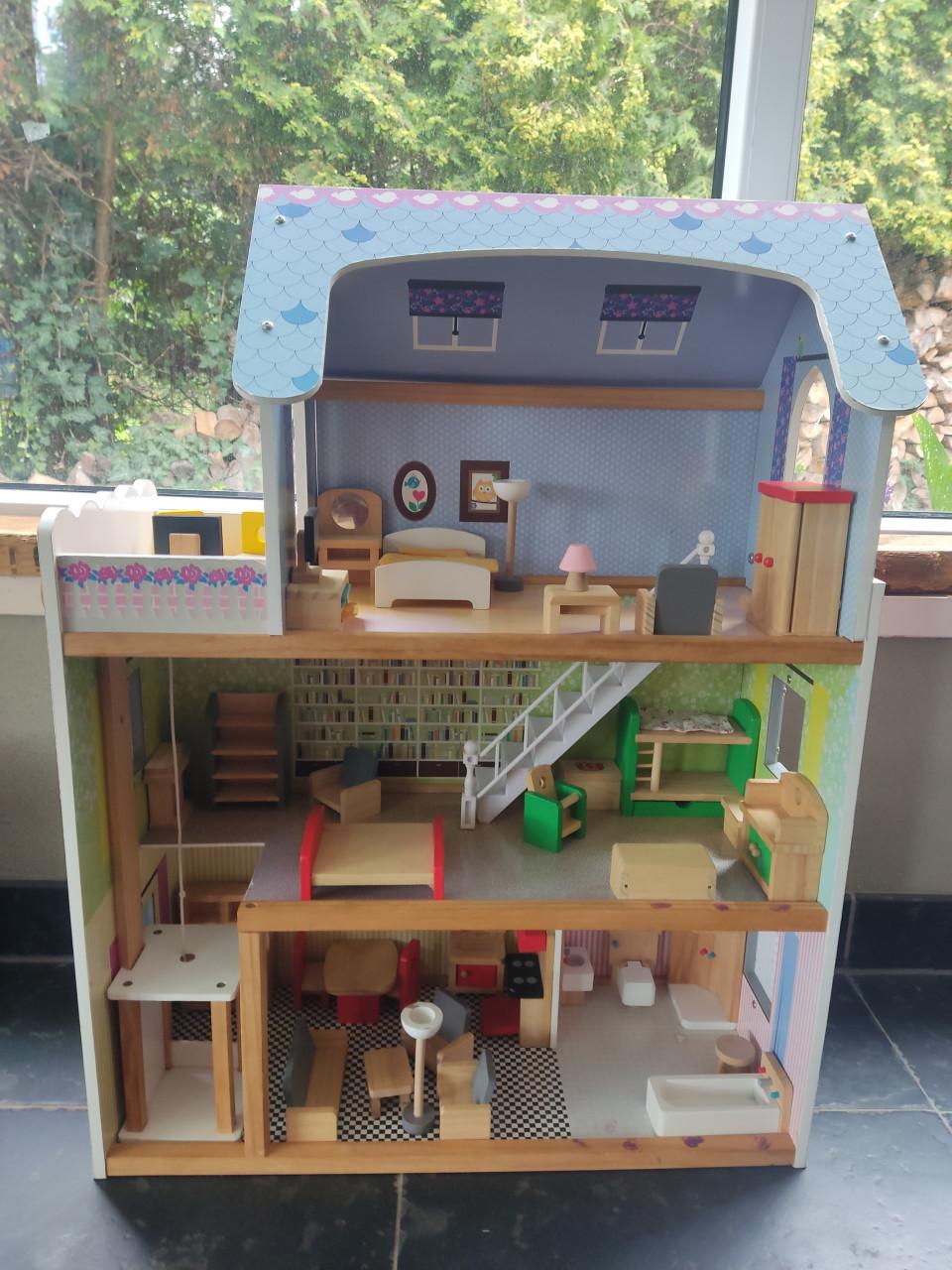 Groot poppenhuis