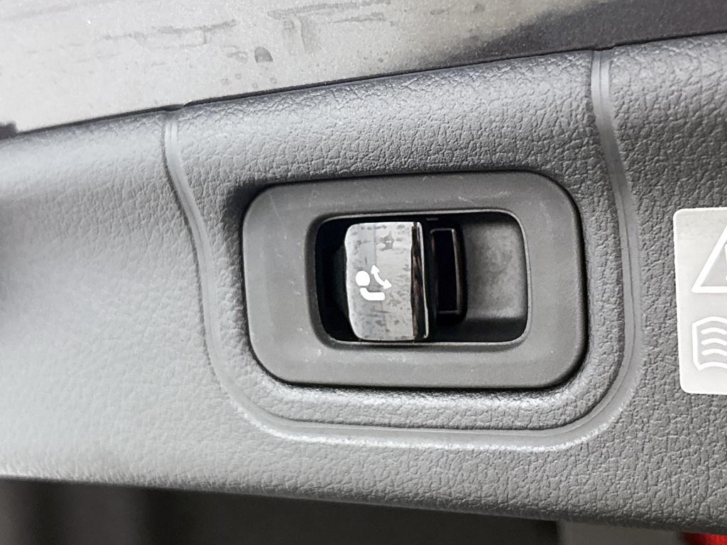 Mercedes-Benz C-Klasse 300 e business solution amg | nightpakket | trekhaak