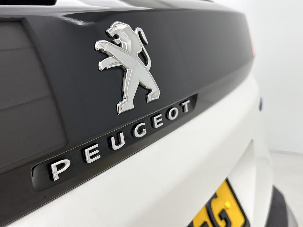 Peugeot 3008 hybrid 225 pk automaat gt | rijklaar | adaptive cruise | focal