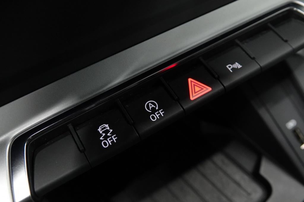 Audi Q3 40 tfsi | quattro | acc | camera | led |