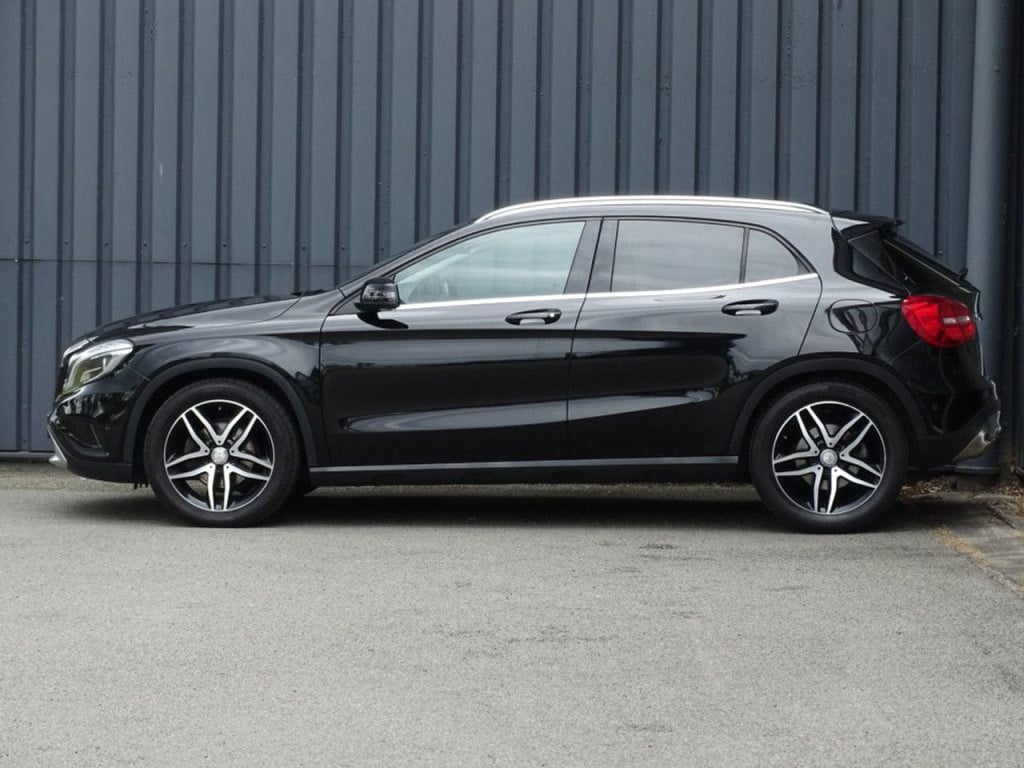 Mercedes-Benz Gla-klasse 200 prestige automaat | led | pano | el. koffer