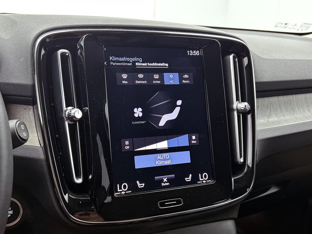 Volvo XC40 1.5 t4 recharge inscription key less | stoelverwarming |