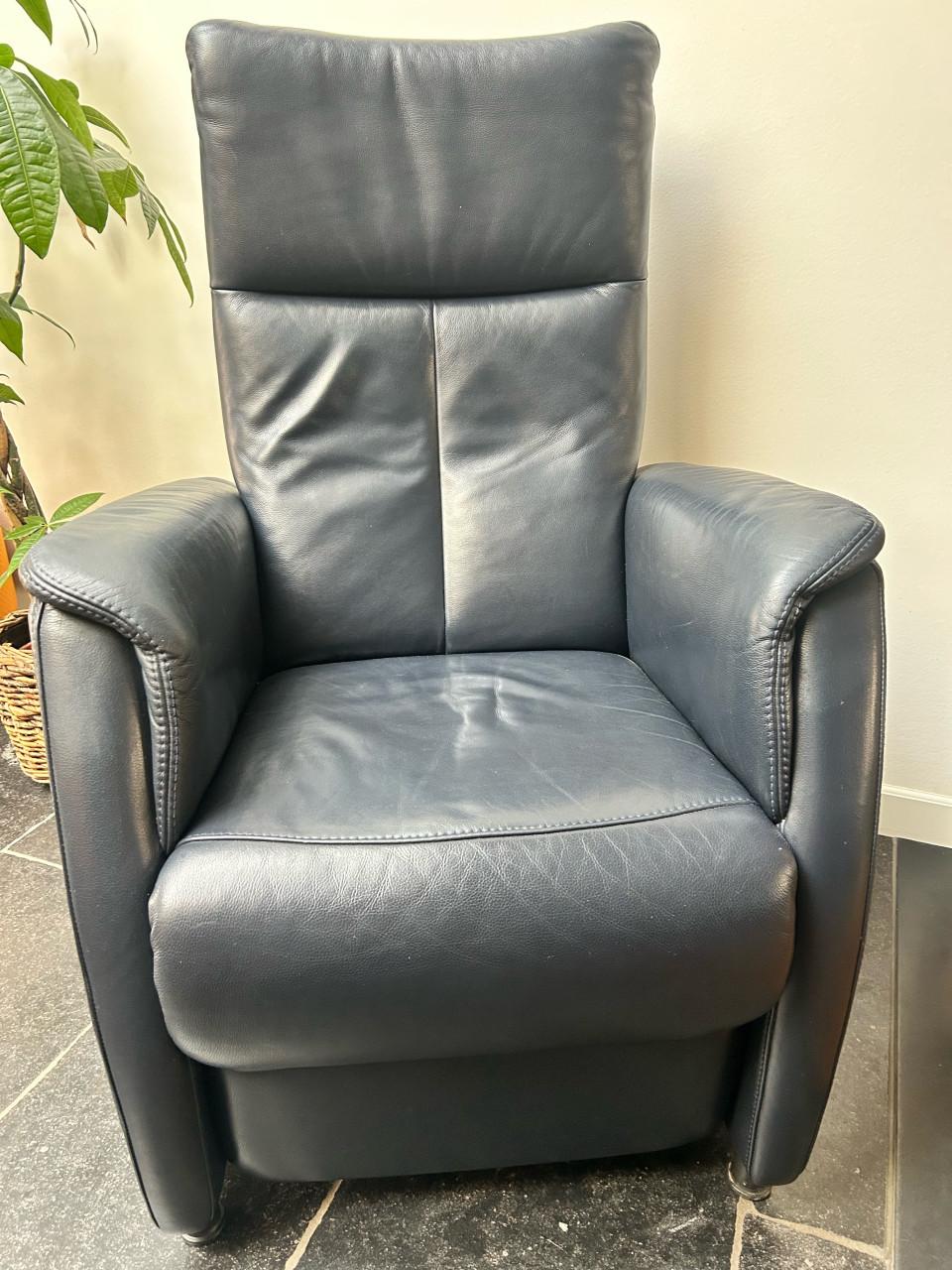 Prominent sta op stoel /  relax fauteuil