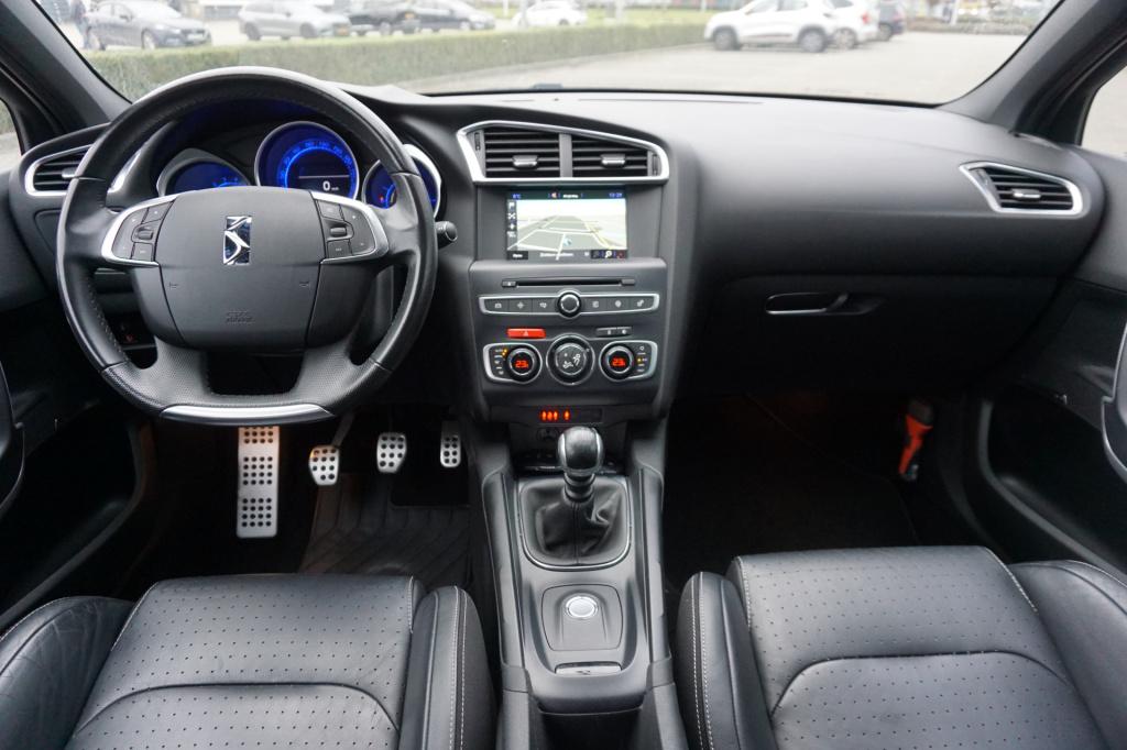 Ds Ds 4 crossback 1.2 puretech so chic climate / navi / leder / cruise / le