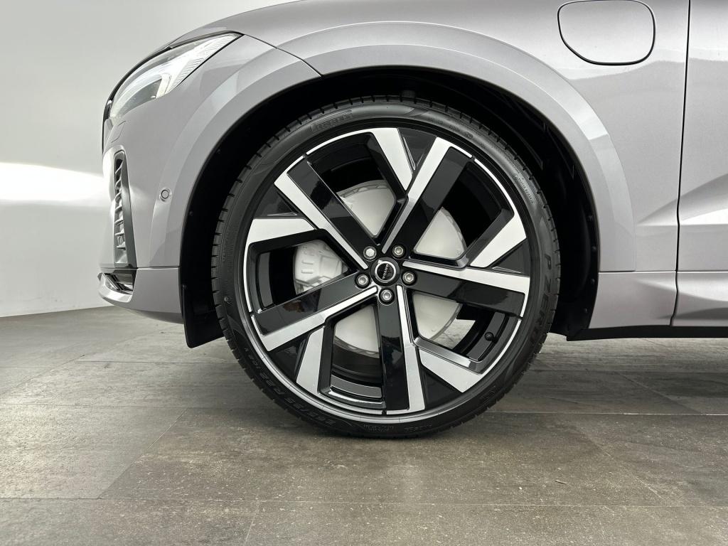 Volvo XC60 t8 awd ultra dark executive edition