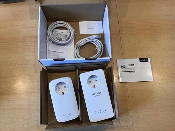 WiFi versterker - TP-LINK AV1200 Powerline WiFi Kit - TL-WPA8630P