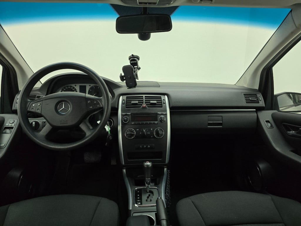 Mercedes-Benz B-Klasse 200 occasion automaat luxe uitvoering en hoge instap