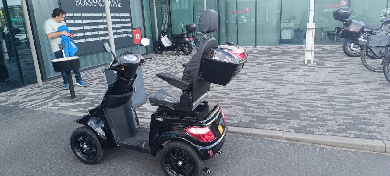 Scootmobiel IVA S1000 4 Wielen