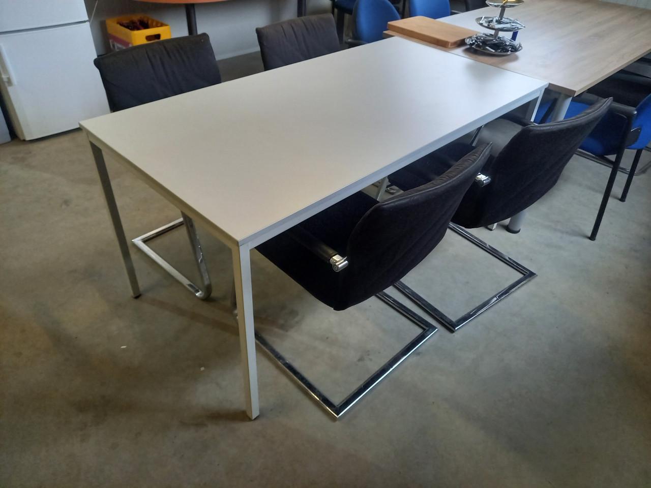 Kantinetafel tafel eettafel