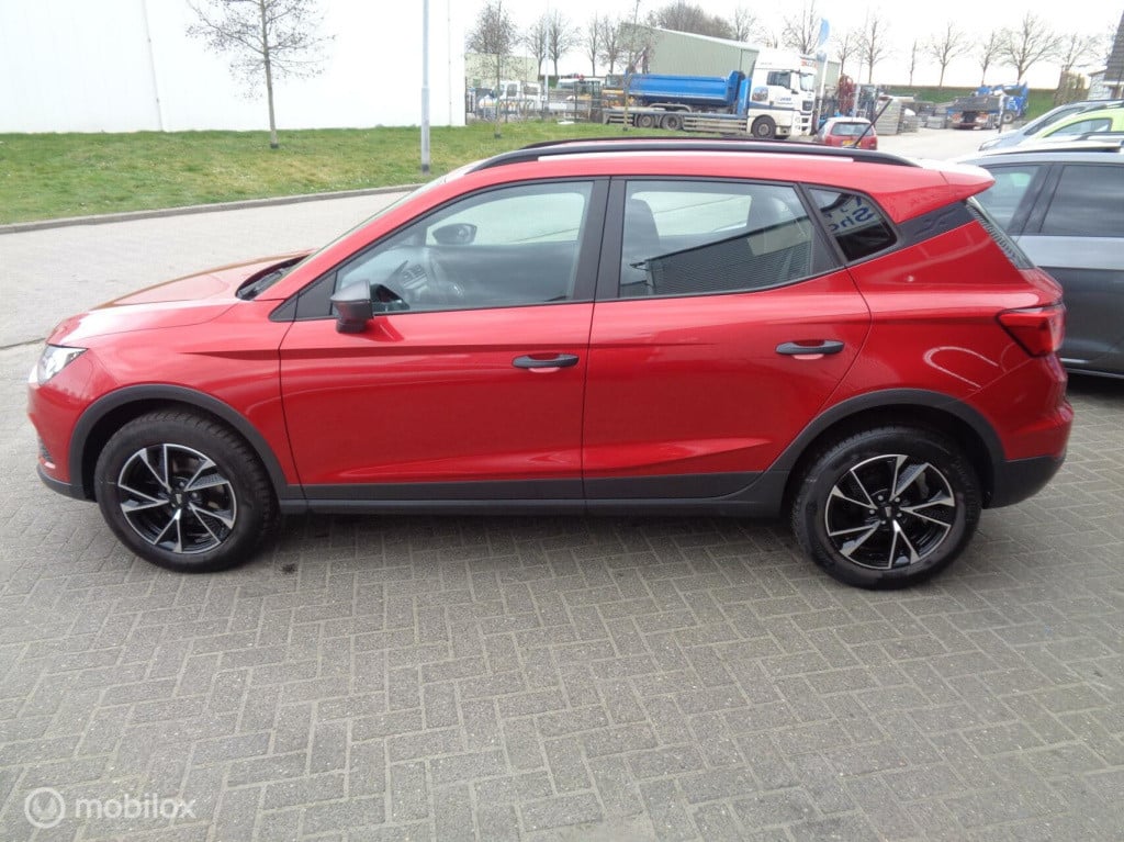 Seat Arona 1.0 tsi reference/airco/lm velgen/carplay/1st eig/slechts 79000k
