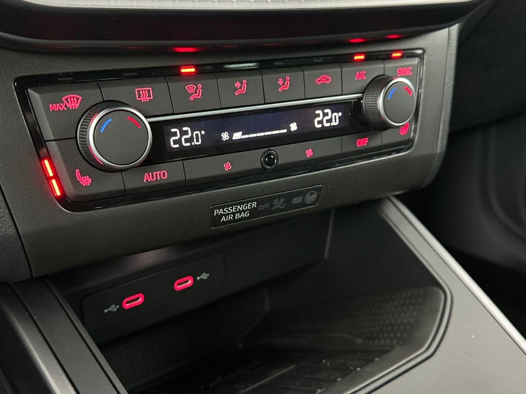 Seat Arona fr business connect 1.0 70 kw / 95 pk ecotsi suv 5