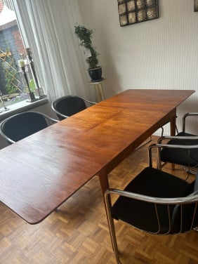 Vintage houten eettafel !