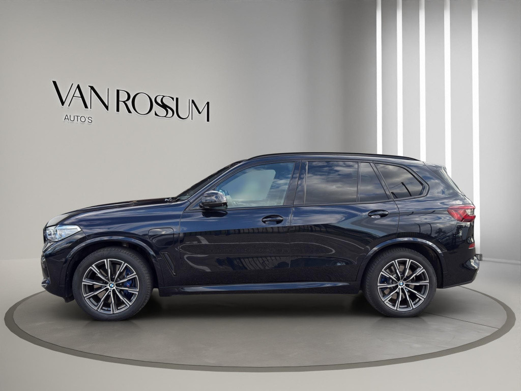 BMW X5 xdrive45e high executive | m sport | laserverlichting | panoramadak 