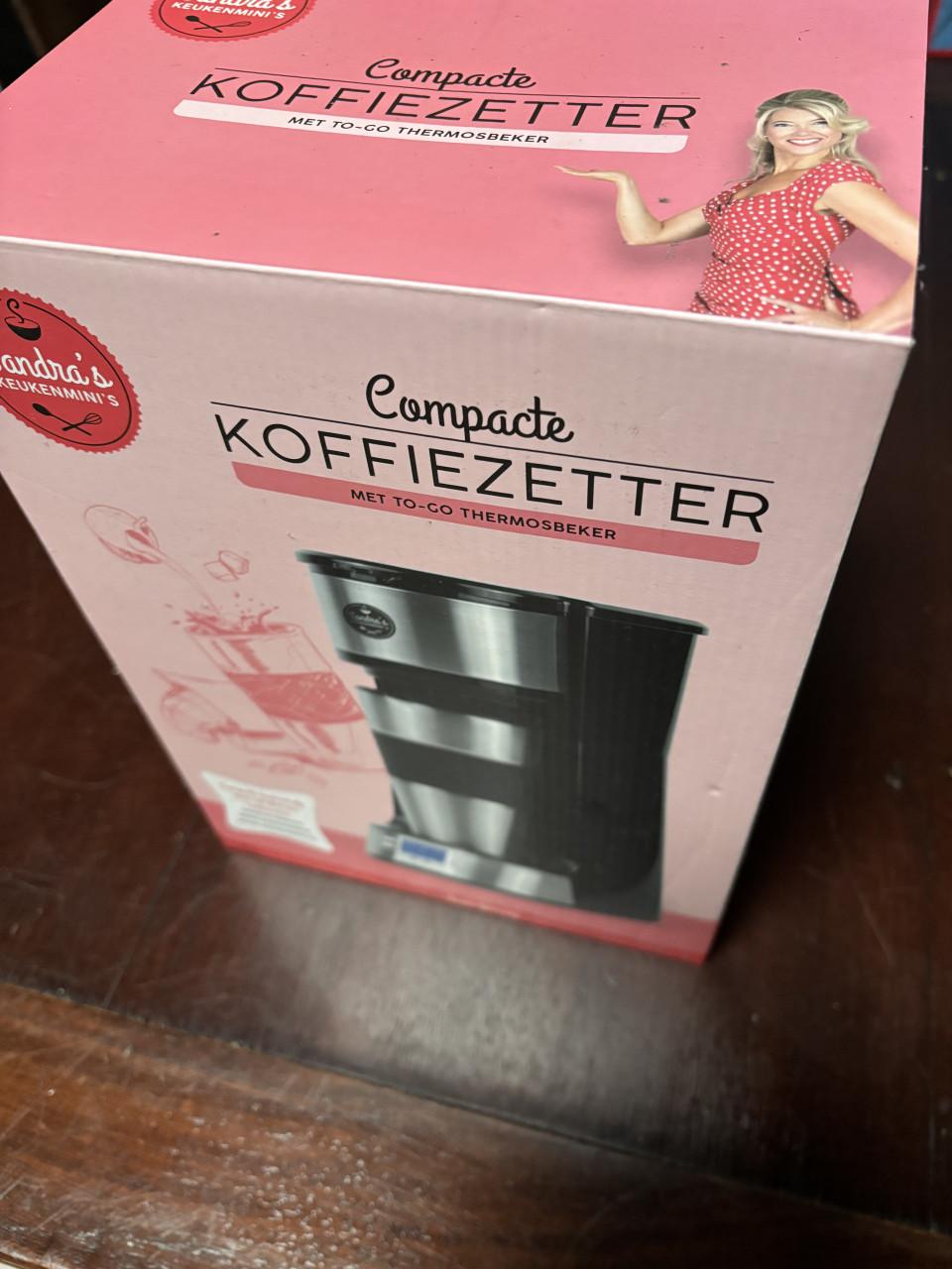 Mini koffiezetter met beker
