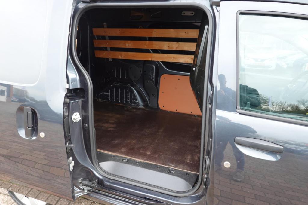 Dacia Dokker 1.6 mpi 100 access