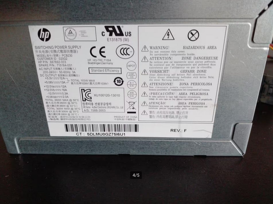 2 x 300w interne voeding + sata aansluitingen